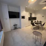 Ereva Seaside Cosy 1 Bedroom With Garden Oostende