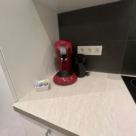 Ereva Seaside Cosy 1 Bedroom With Garden Ostende