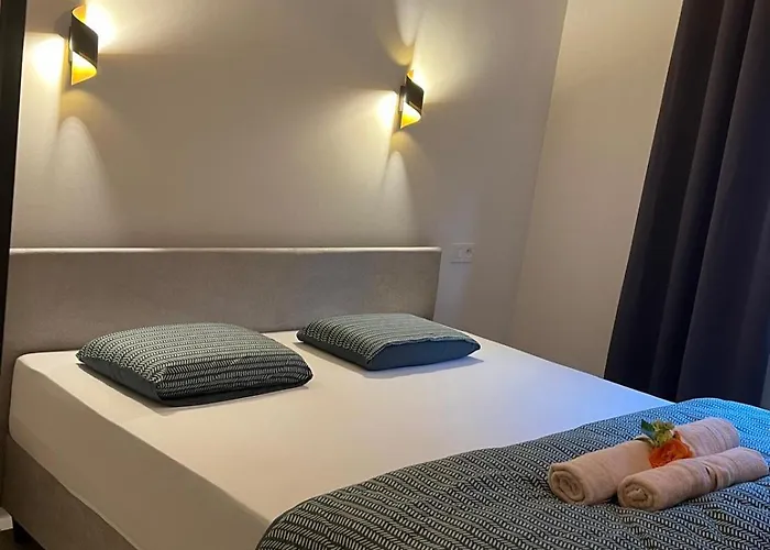 Ereva Seaside Cosy 1 Bedroom With Garden Apartment Ostende