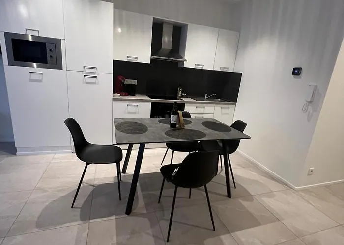 Ereva Seaside Cosy 1 Bedroom With Garden Ostende